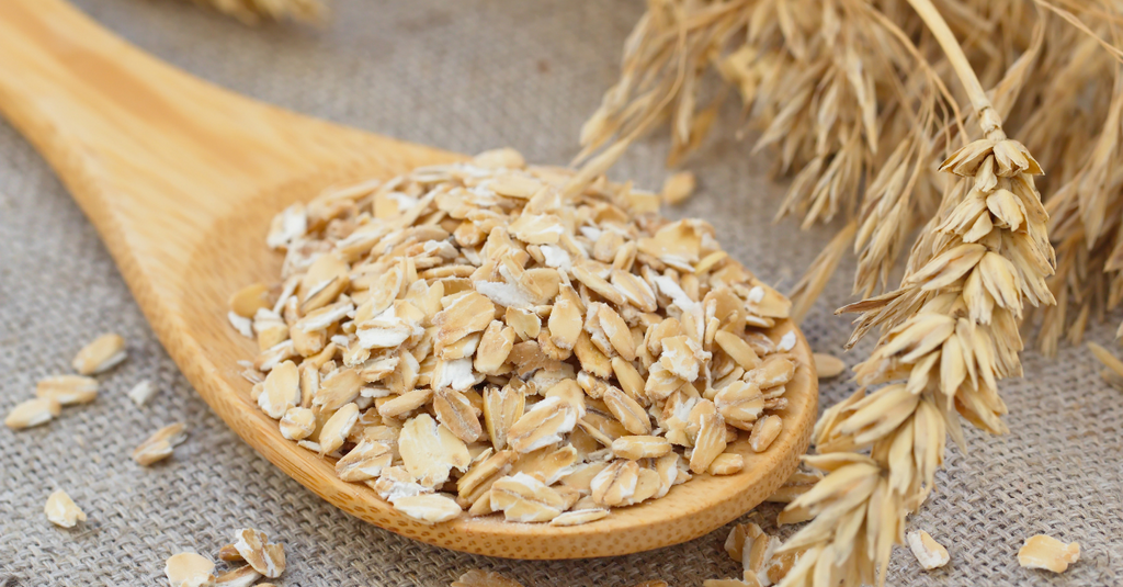 Why You Should Include Oats Into Your Skincare Routine